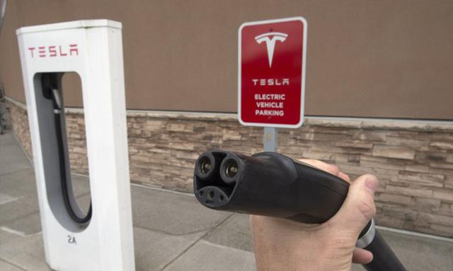 BC Hydro bans Tesla from charger rebate program as part of tariff fight - https://cdn.connectfm.ca/Tesla.jpg