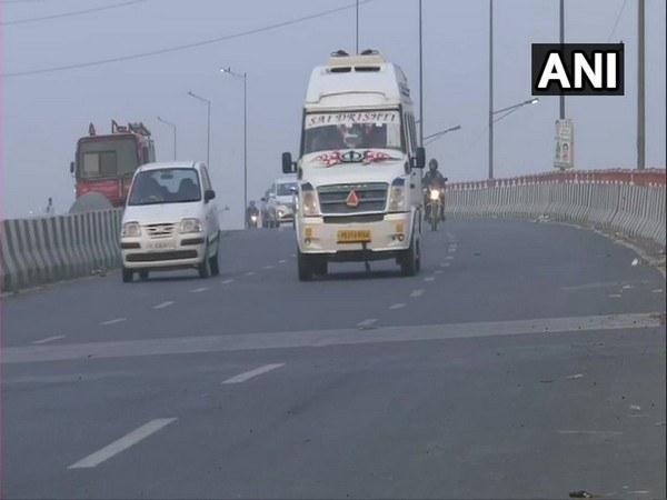 farmers-protest-ghazipur-border-reopens-traffic-movement-allowed-from-delhi-to-up