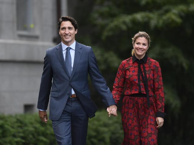 Sophie Gregoire Trudeau tests positive for COVID-19: PMO - https://cdn.connectfm.ca/Trudeau-goes-into-self-isolation-over-COVID-19.jpeg