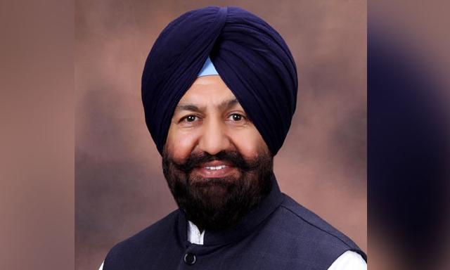 SAD leader Vardev Noni Mann arrested in Fazilka panchayat poll violence case - https://cdn.connectfm.ca/Vardev-Singh-Noni-Mann.jpg