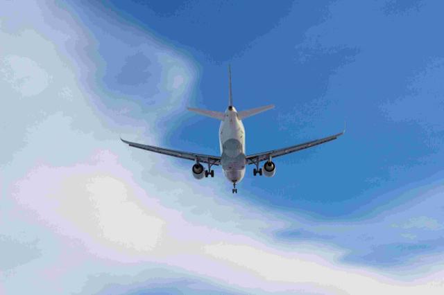 Canada tightens security screening for passengers flying to India - https://cdn.connectfm.ca/air-canada_2024-11-20-172953_yenn.jpg