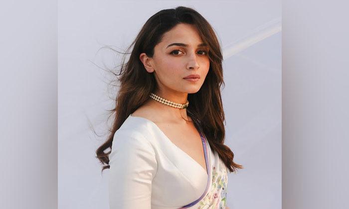 alia-bhatt-on-dealing-with-adhd