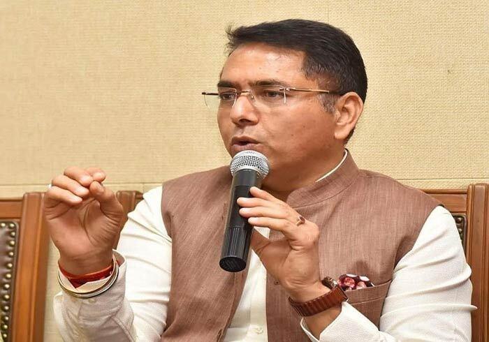 aman-arora-claims-partap-bajwa-is-set-to-join-bjp