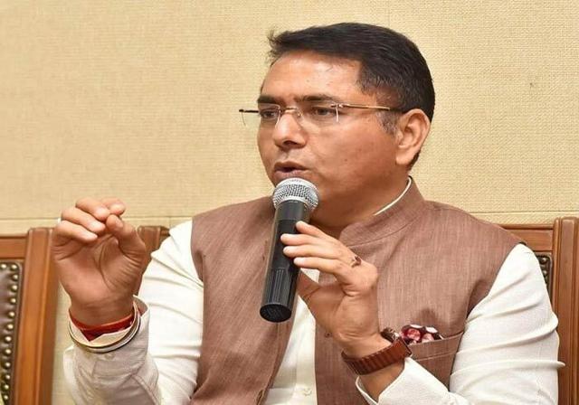 Aman Arora Claims Partap Bajwa is Set to Join BJP - https://cdn.connectfm.ca/aman-arora_2024-01-31-172015_lezs.jpg