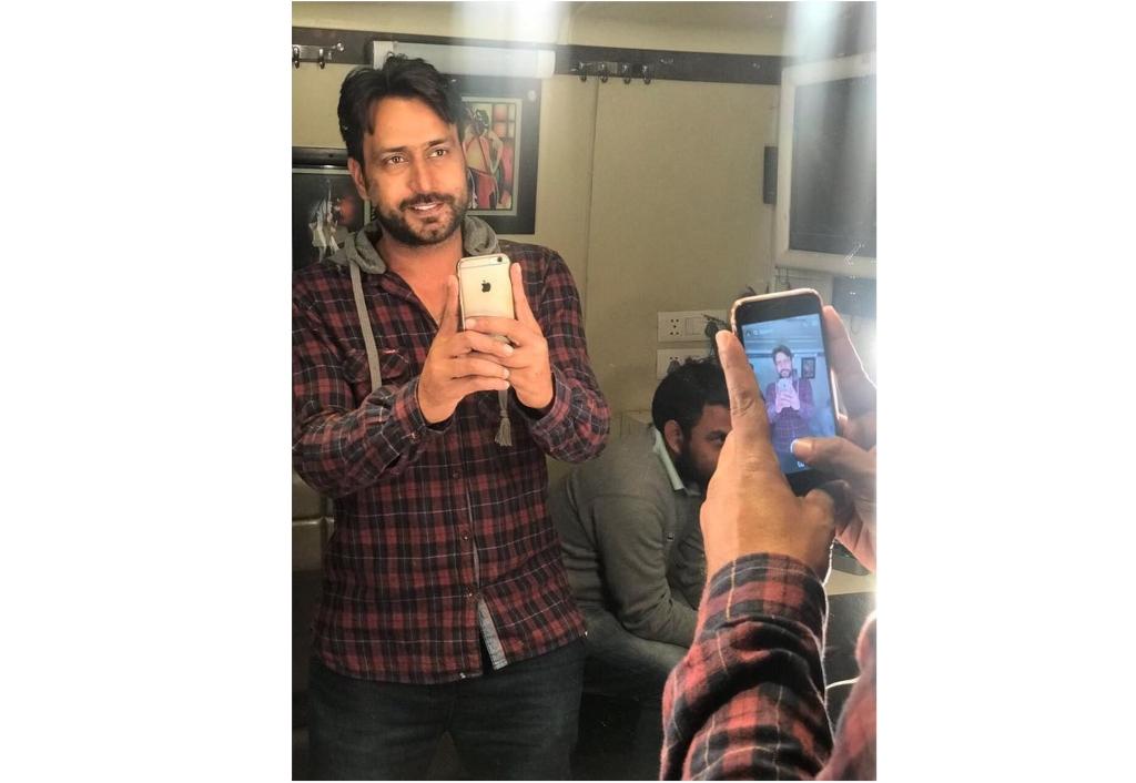 jattan-da-munda-gaun-lagya-feels-amberdeep-singh