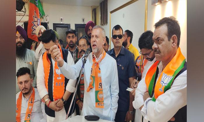 arvind-khanna-may-be-bjps-candidate-from-sangrur