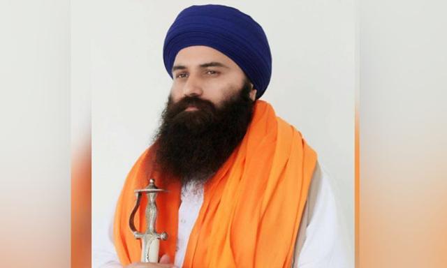 Bhai Amritpal Singh and Sarabjit Singh stand in favor of Khalsa Daduwal, appeal to defeat Harsimrat Badal - https://cdn.connectfm.ca/baljeet-singh-daduwal.jpg