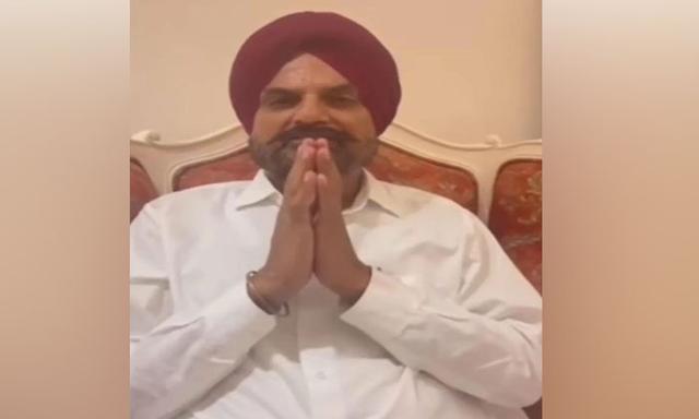 Sidhu Moosewala’s Father Files Complaint Against Music Producer Bunty Bains - https://cdn.connectfm.ca/balkaur-singh_2025-05-27-191824_snxa.jpg