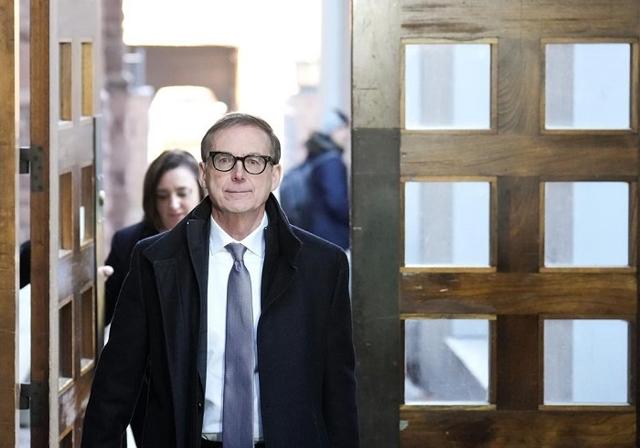 Bank of Canada to announce interest rate decision today, expected to continue hold - https://cdn.connectfm.ca/bank.jpg