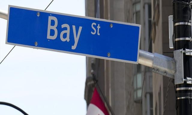 Federal cap limits non-sufficient funds bank fees to $10 starting Thursday - https://cdn.connectfm.ca/bay.jpg