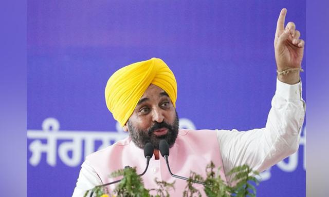 Mann Government’s Major Move: 52 Police Personnel Involved in Corruption Dismissed - https://cdn.connectfm.ca/bhagwant-maan_2024-08-08-161333_xjnk.jpg