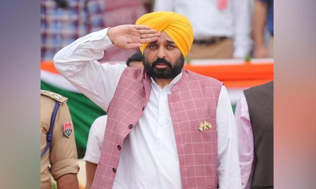 Chief Minister Bhagwant Mann hoisted the flag in Jalandhar - https://cdn.connectfm.ca/bhagwant-maann.jpg