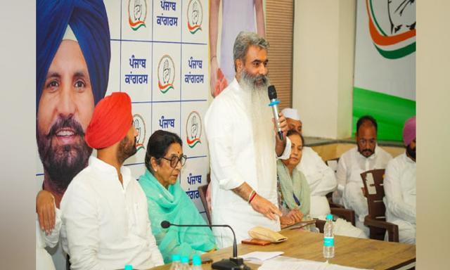 Congress can field former minister Bharat Bhushan Ashu in the election field from Ludhiana - https://cdn.connectfm.ca/bharat-bhushan-ashu.jpg