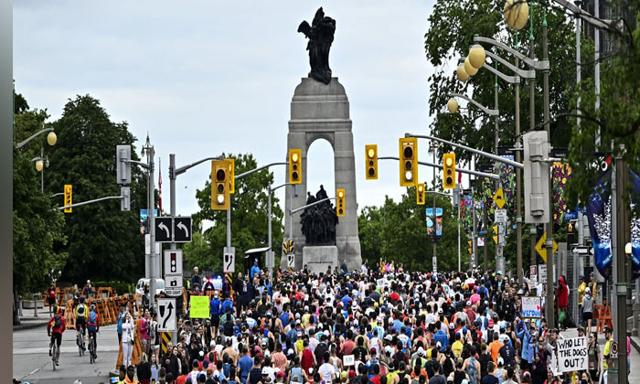 Canada's population forecast to reach 63 million, as people over 85 set to triple - https://cdn.connectfm.ca/canada-population_2024-06-24-190551_thpb.jpg