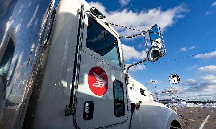 canada-post-heads-back-into-bargaining-with-union-after-delay