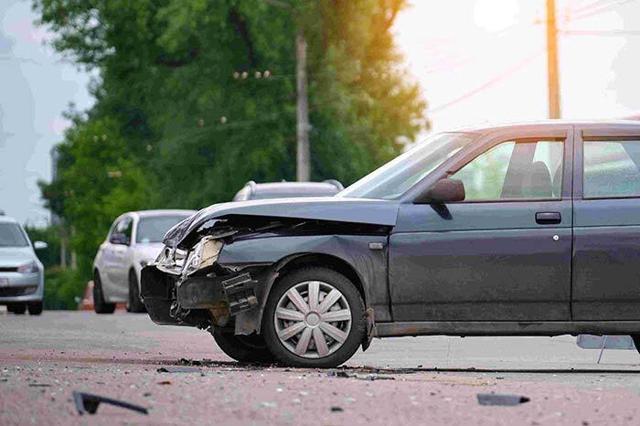 2 students killed in a road accident - https://cdn.connectfm.ca/car_2023-12-29-200937_lxfy.jpg