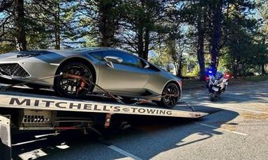 lamborghini-impounded-as-bc-highway-patrol-reminds-drivers-of-winter-tire-rules