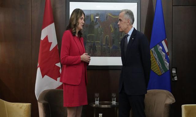 Carney, Smith expected to unveil Alberta industrial carbon pricing deal tied to pipeline plan - https://cdn.connectfm.ca/carney-smith.jpg
