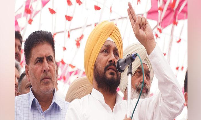 charanjit-singh-channi-became-active-for-the-by-election-of-west-vidhan-sabha-constituency