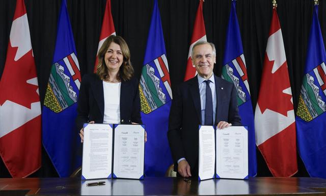 Alberta launches information portal for proposed oil pipeline to northwest B.C. coast - https://cdn.connectfm.ca/daniel-smith-carney.jpg