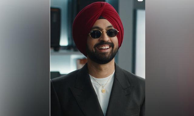 Diljit Dosanjh enters classrooms as a cultural case study at Toronto University - https://cdn.connectfm.ca/diljeet_2025-06-24-174405_rqlu.jpg