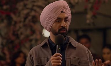 diljit-dosanjh-misses-trailer-launch-of-main-vaapas-aaunga-due-to-aura-world-tour