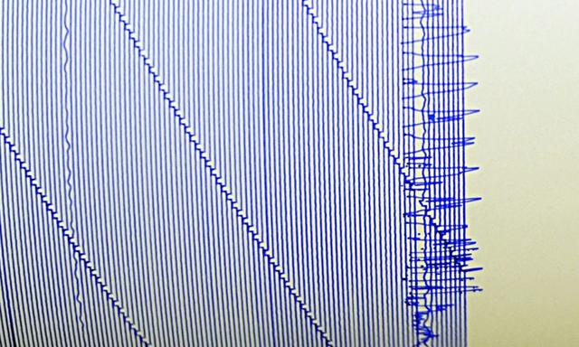 Rescuers in desperate search after a powerful earthquake hit the  Philippines, killing at least 69 - https://cdn.connectfm.ca/earthquake_2025-03-03-164359_lifs.jpg