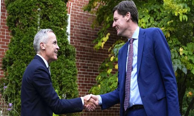 Carney, Eby discuss fast-tracking major projects during Vancouver meeting - https://cdn.connectfm.ca/eby-carney.jpg
