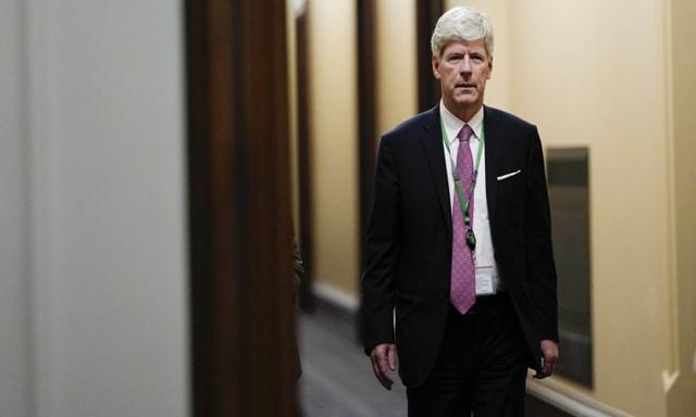 New federal energy minister tells oil and gas executives it was some for quick wins - https://cdn.connectfm.ca/energy-minister.jpg