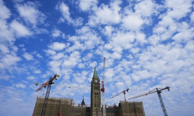 Federal deficit reaches $25.5B in first 11 months of 2025–26 fiscal year - https://cdn.connectfm.ca/federal-government_2026-04-24-161908_otwl.jpg
