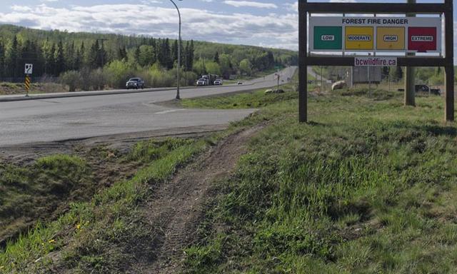 Crews fighting wildfires near Fort Nelson hope skies open up after rainy Thursday - https://cdn.connectfm.ca/fort-nelson_2024-05-17-144945_myzn.jpg