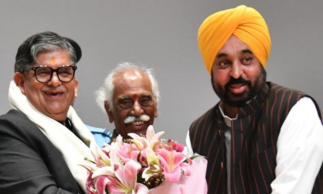 Gulab Chand Kataria took oath as the 37th Governor of Punjab - https://cdn.connectfm.ca/gulab-chand-katariya.jpg