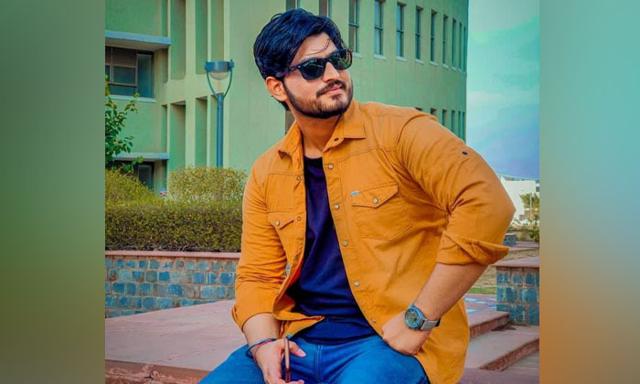 Why shouldn’t we copy Diljit Dosanjh: Gurnam Bhullar - https://cdn.connectfm.ca/gurnaam-bhular_2024-06-11-193347_vlgt.jpg