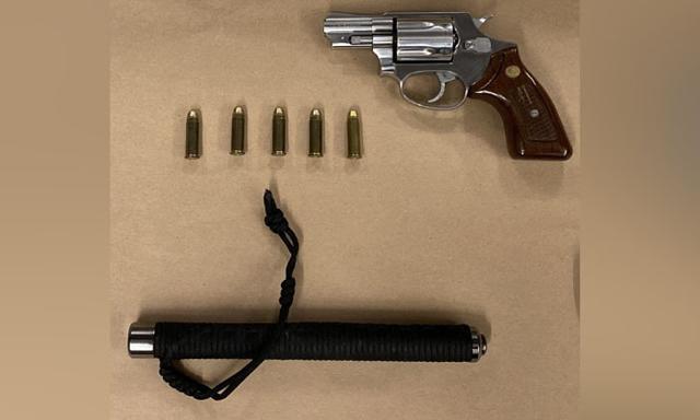 Traffic Stop Leads to Gun Seizure - https://cdn.connectfm.ca/hand-gun.jpg