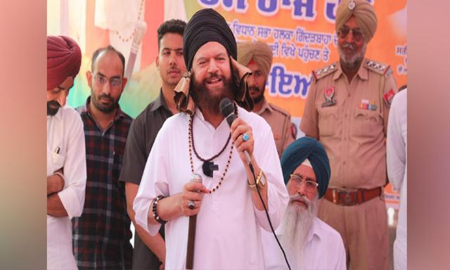 BJP candidate Hansraj Hans filled nomination - https://cdn.connectfm.ca/hans-raj-hans_2024-05-09-181847_cfvu.jpg