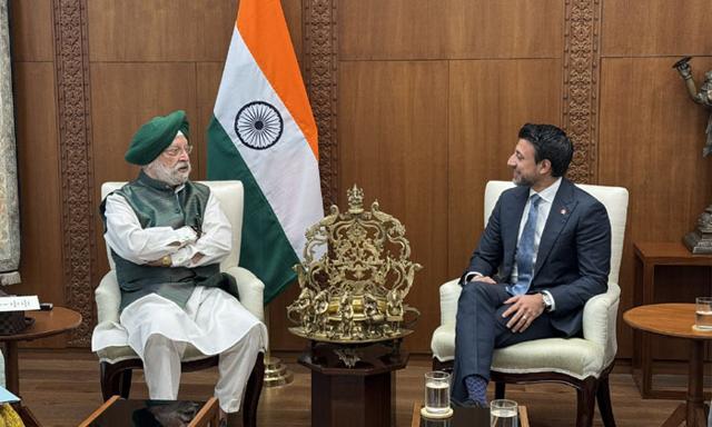 Canadian Minister Maninder Sidhu meets India’s Hardeep Puri to strengthen trade ties - https://cdn.connectfm.ca/hardeep-puri-manider-sidhu.jpg