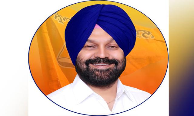 Hardeep Singh Dimpy Dhillon resigned from all positions of Shiromani Akali Dal - https://cdn.connectfm.ca/hardeep-singh-dimpi-dhilon.jpg