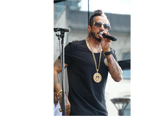 Jazzy B's Twitter account blocked on India's request - https://cdn.connectfm.ca/jazzy-b_210608_132031.jpg