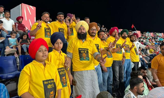 Kejriwal's supporters arrived at the cricket match, wearing yellow t-shirts and raising slogans - https://cdn.connectfm.ca/kejriwal_2024-04-22-194811_rjko.jpg