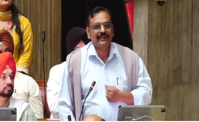 MLA Kunwar Vijay Pratap demanded a special House meeting on blasphemy - https://cdn.connectfm.ca/kuwar-vijay-partap-singh_2024-09-04-112346_srqm.jpg