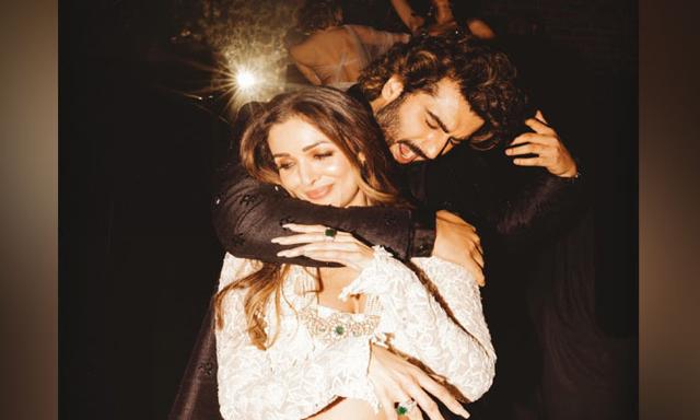 Malaika Arora & Arjun Kapoor call it quits - https://cdn.connectfm.ca/malika-arora.jpg