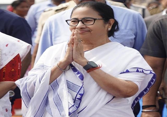 Mamata Banerjee on a visit to Punjab on February 21 - https://cdn.connectfm.ca/mamta-banrjee.jpg