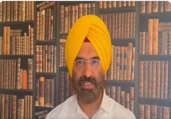 rakabganj-gurdwara-was-built-by-demolishing-the-mosque-claims-bjp-leader-manjinder-sirsa