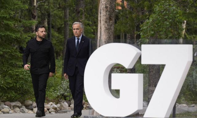 Canadian PM, Ukrainian President Talk on Phone - https://cdn.connectfm.ca/mark-carney_2025-08-11-192615_rwoi.jpg