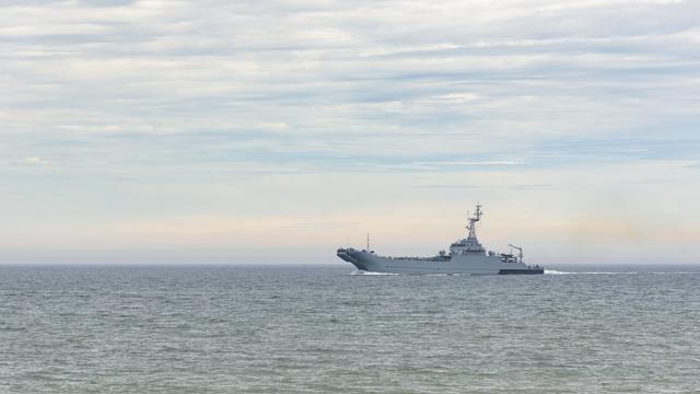 Ottawa will pay for repairs to Navy's new Arctic ships due to expired warranty - https://cdn.connectfm.ca/military-ship-patrolling-sea-coast-2022-02-07-21-45-53-utc.jpg