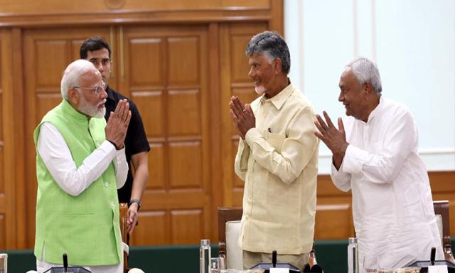 Nitish Kumar and Naidu attended the NDA meeting - https://cdn.connectfm.ca/nitish-kumar.jpg
