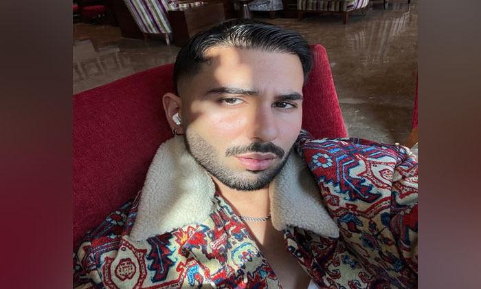 fir-against-orry-for-drinking-alcohol-during-vaishno-devi-visit