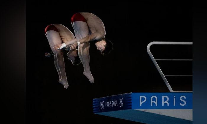 france-olympics-canadian-divers-rylan-wiens-and-nathan-zasombor-murray-win-bronze
