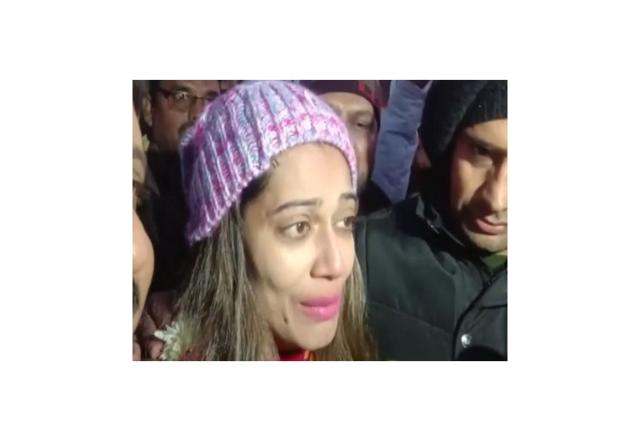 Payal Rohatgi booked for objectionable video on Mahatma Gandhi & Nehru - https://cdn.connectfm.ca/payal.jpg