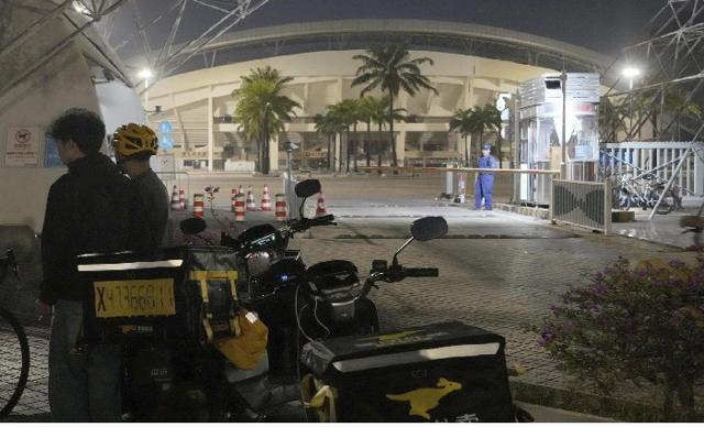 35 dead as a driver hits a crowd in a Chinese city - https://cdn.connectfm.ca/picture.jpg
